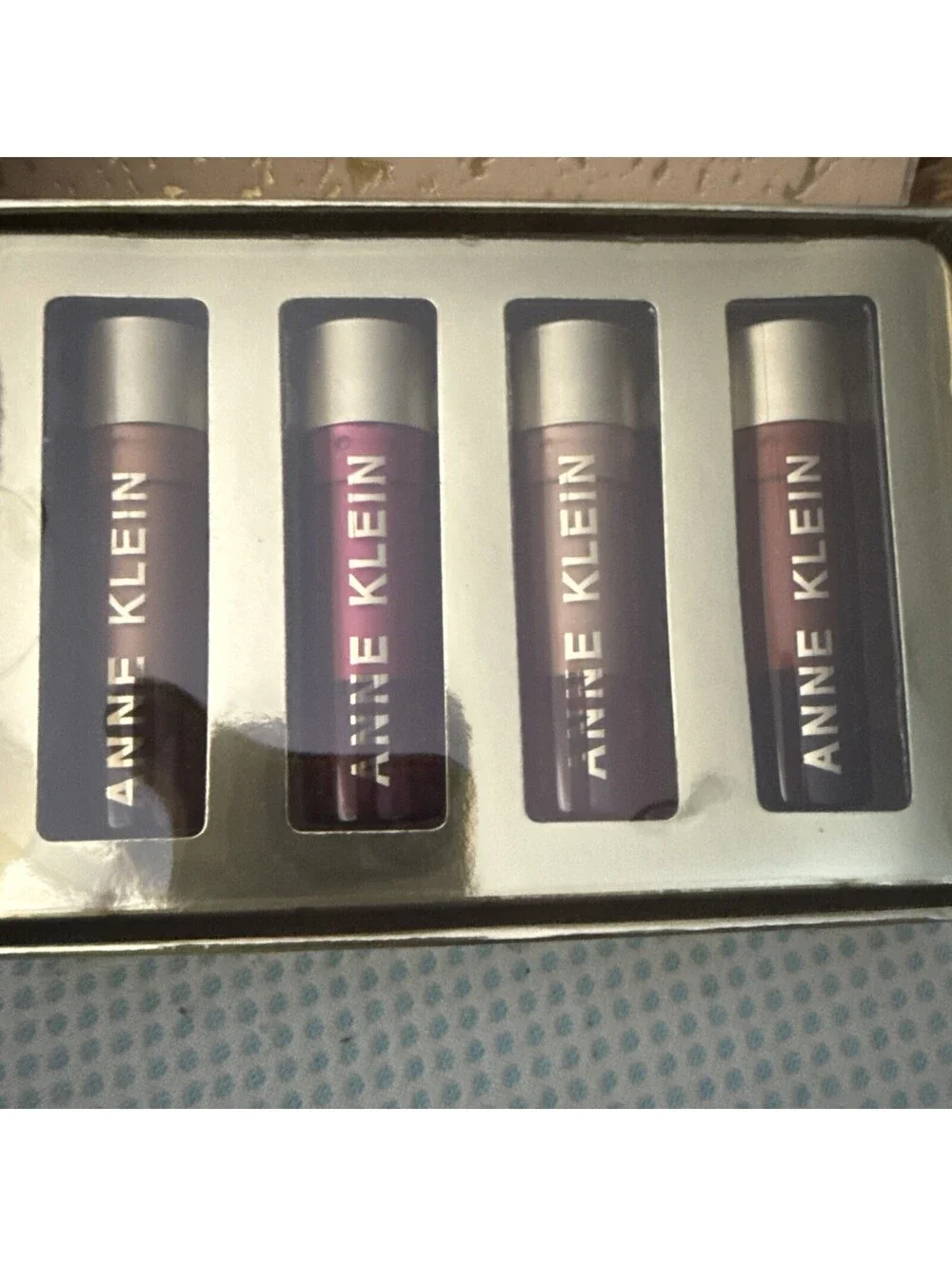 Anne Klein Lipstick Collection New 4 Piece
